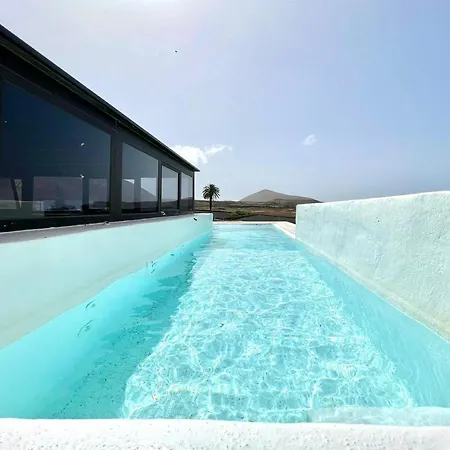 Apartment Suite Deluxe 8/Bb Con Wifi, Jardin, Junto A Piscina *