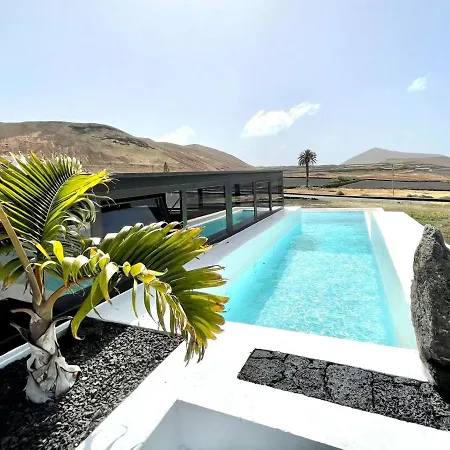 Apartment Suite Deluxe 8/Bb Con Wifi, Jardin, Junto A Piscina *