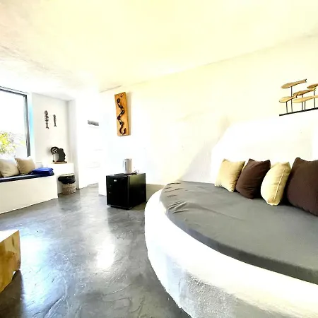 Apartment Suite Deluxe 8/Bb Con Wifi, Jardin, Junto A Piscina