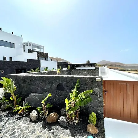 Apartment Suite Deluxe 8/Bb Con Wifi, Jardin, Junto A Piscina *